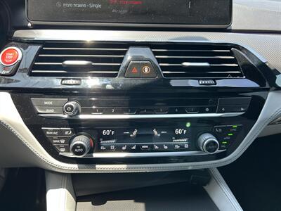 2022 BMW M5 Competition   - Photo 38 - Canoga Park, CA 91303