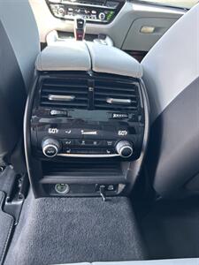 2022 BMW M5 Competition   - Photo 29 - Canoga Park, CA 91303