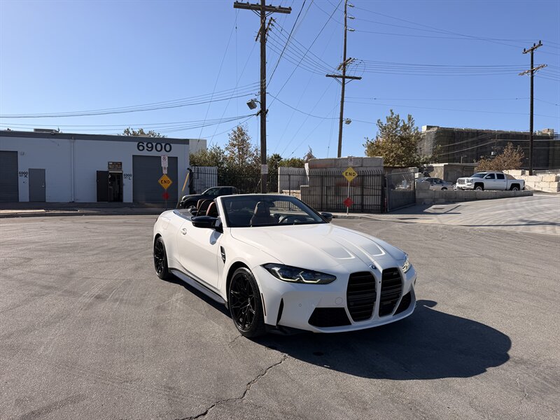 2023 BMW M4 Competition xDrive - Photo 18 - Canoga Park, CA 91303