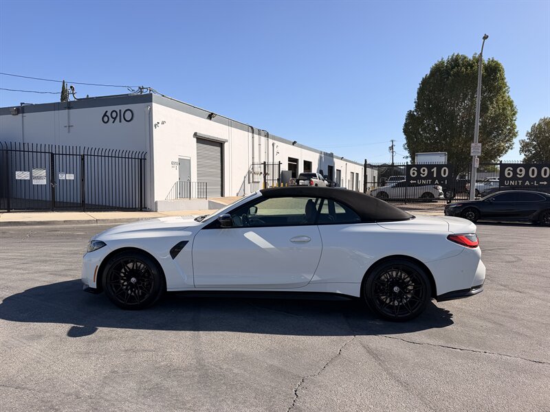 2023 BMW M4 Competition xDrive - Photo 3 - Canoga Park, CA 91303