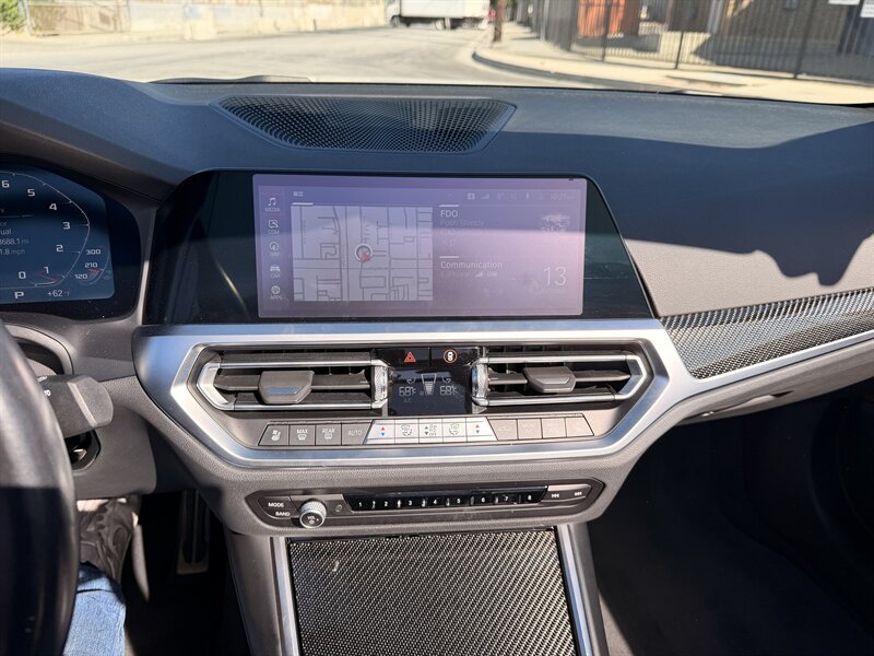 2023 BMW M4 Competition xDrive - Photo 39 - Canoga Park, CA 91303