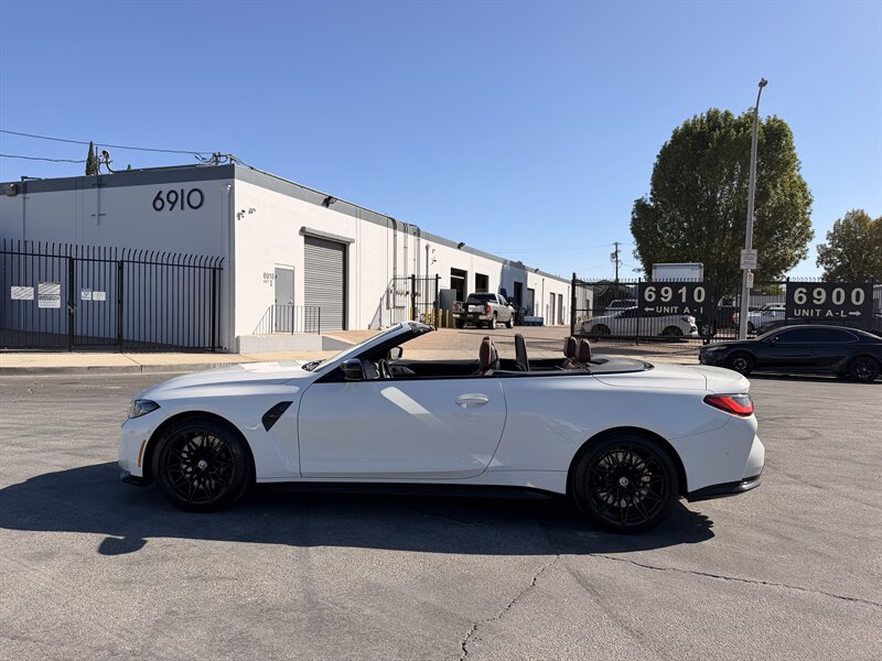 2023 BMW M4 Competition xDrive - Photo 14 - Canoga Park, CA 91303