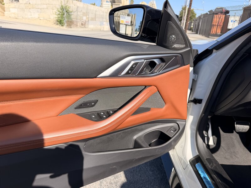 2023 BMW M4 Competition xDrive - Photo 32 - Canoga Park, CA 91303