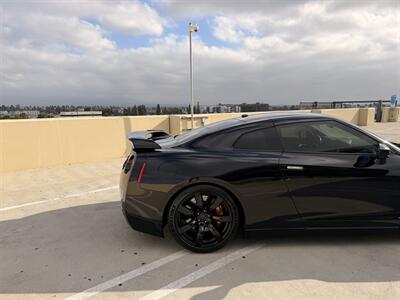2009 Nissan GT-R Premium - Photo 8 - Canoga Park, CA 91303