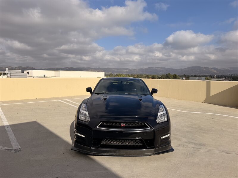 2009 Nissan GT-R Premium - Photo 12 - Canoga Park, CA 91303