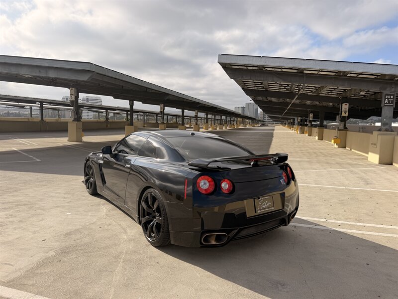 2009 Nissan GT-R Premium - Photo 5 - Canoga Park, CA 91303
