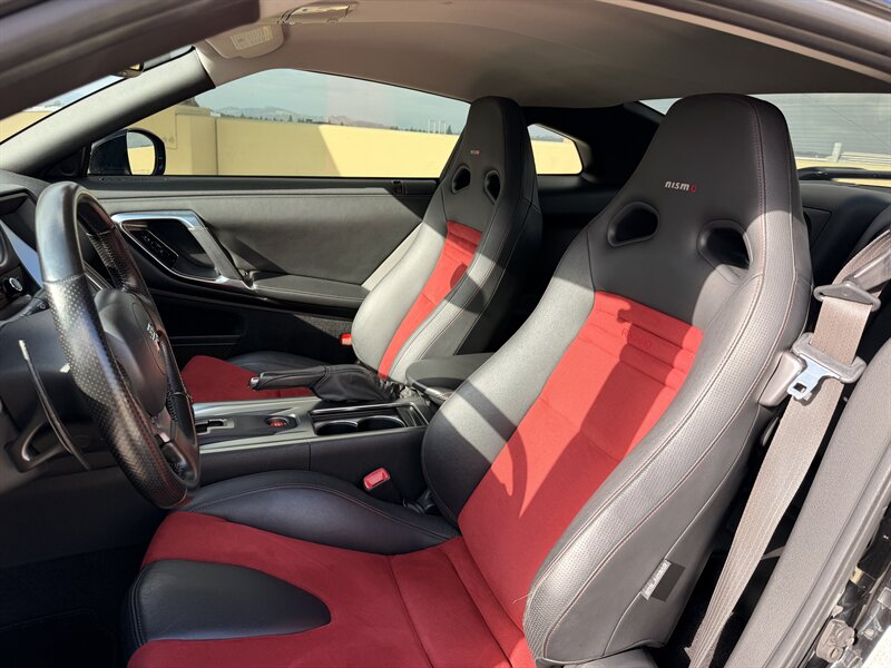 2009 Nissan GT-R Premium - Photo 34 - Canoga Park, CA 91303