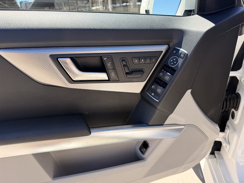2014 Mercedes-Benz GLK GLK 350 - Photo 37 - Canoga Park, CA 91303