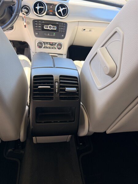 2014 Mercedes-Benz GLK GLK 350 - Photo 33 - Canoga Park, CA 91303