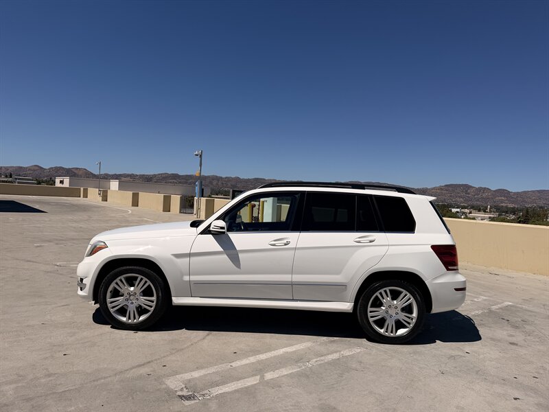 2014 Mercedes-Benz GLK GLK 350 - Photo 4 - Canoga Park, CA 91303
