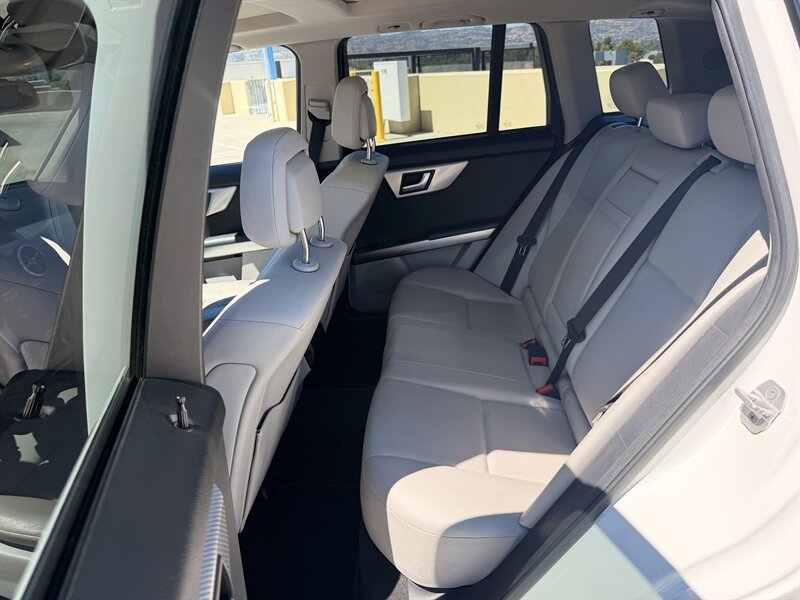 2014 Mercedes-Benz GLK GLK 350 - Photo 27 - Canoga Park, CA 91303
