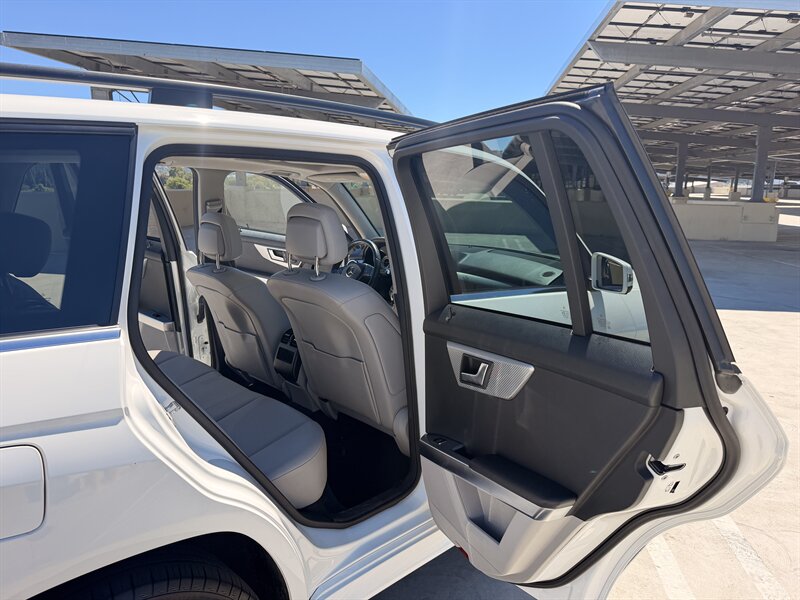 2014 Mercedes-Benz GLK GLK 350 - Photo 28 - Canoga Park, CA 91303
