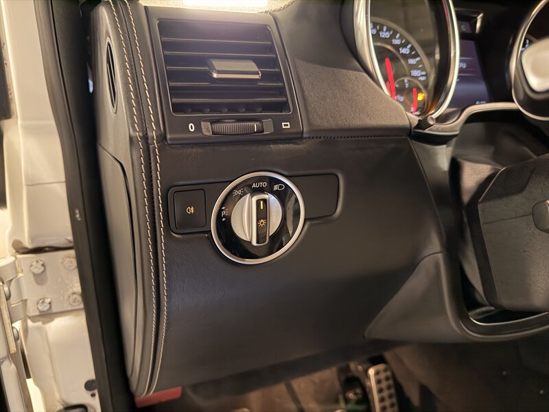 2018 Mercedes-Benz AMG G 63 - Photo 25 - Canoga Park, CA 91303