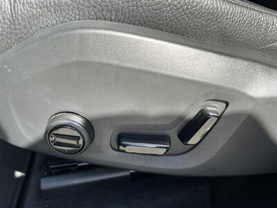 2024 Volvo XC60 B5 Plus Dark Theme   - Photo 22 - Canoga Park, CA 91303