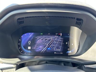 2024 Volvo XC60 B5 Plus Dark Theme   - Photo 37 - Canoga Park, CA 91303