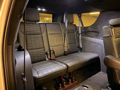 2022 Cadillac Escalade ESV Sport Platinum   - Photo 20 - Canoga Park, CA 91303