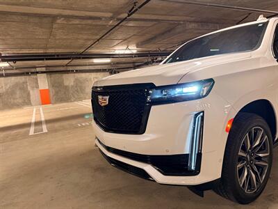 2022 Cadillac Escalade ESV Sport Platinum   - Photo 12 - Canoga Park, CA 91303