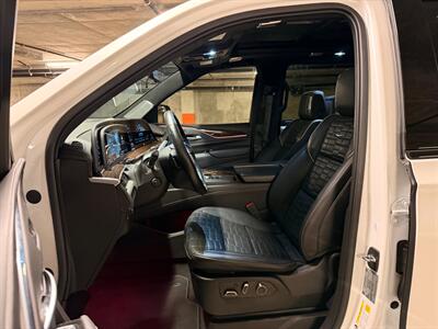 2022 Cadillac Escalade ESV Sport Platinum   - Photo 14 - Canoga Park, CA 91303
