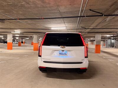 2022 Cadillac Escalade ESV Sport Platinum   - Photo 8 - Canoga Park, CA 91303