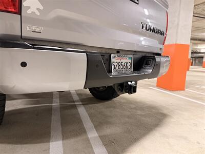 2018 Toyota Tundra SR5   - Photo 9 - Canoga Park, CA 91303