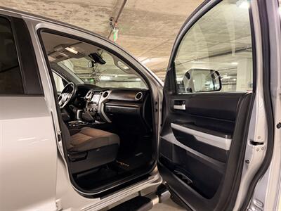 2018 Toyota Tundra SR5   - Photo 24 - Canoga Park, CA 91303