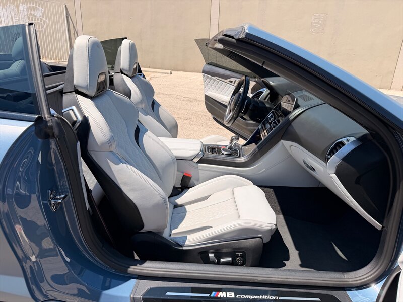 2022 BMW M8 Competition - Photo 26 - Canoga Park, CA 91303
