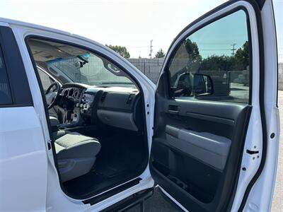 2012 Toyota Tundra Grade   - Photo 23 - Canoga Park, CA 91303