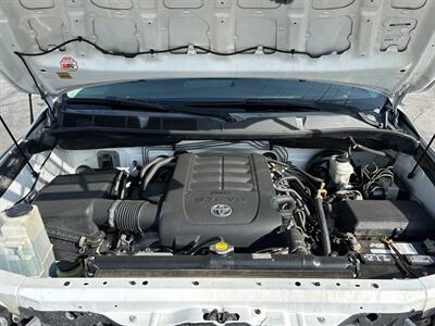 2012 Toyota Tundra Grade   - Photo 15 - Canoga Park, CA 91303