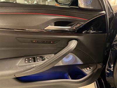 2023 BMW M5 Competition   - Photo 27 - Canoga Park, CA 91303