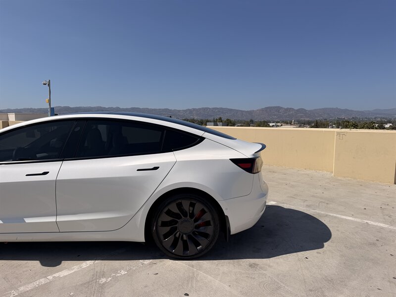 2021 Tesla Model 3 Performance - Photo 4 - Canoga Park, CA 91303