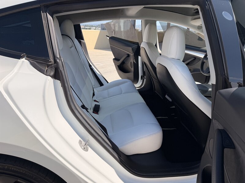 2021 Tesla Model 3 Performance - Photo 27 - Canoga Park, CA 91303