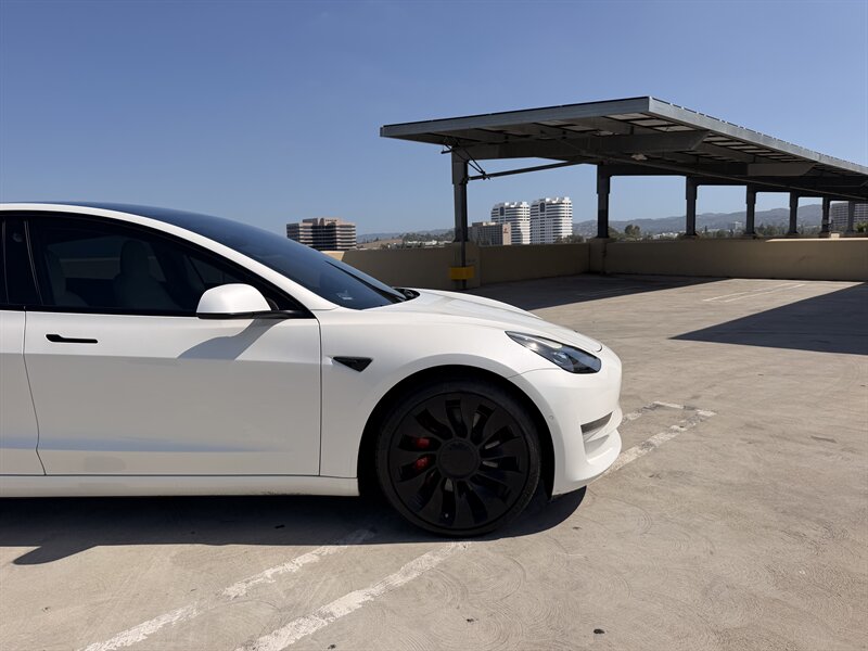 2021 Tesla Model 3 Performance - Photo 10 - Canoga Park, CA 91303