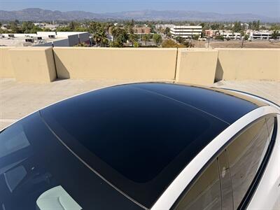 2021 Tesla Model 3 Performance - Photo 16 - Canoga Park, CA 91303
