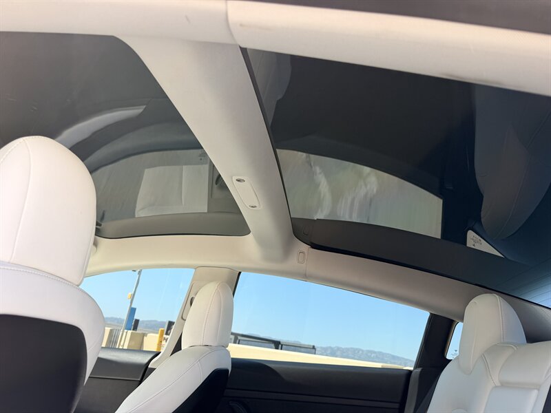 2021 Tesla Model 3 Performance - Photo 32 - Canoga Park, CA 91303