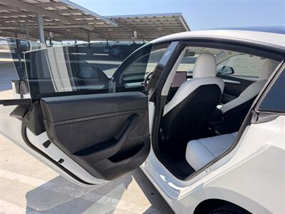 2021 Tesla Model 3 Performance - Photo 24 - Canoga Park, CA 91303