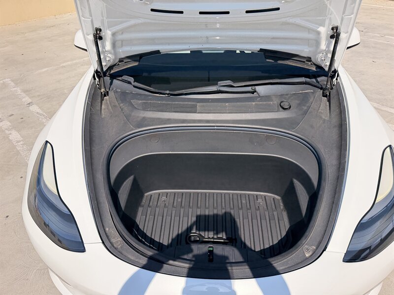 2021 Tesla Model 3 Performance - Photo 21 - Canoga Park, CA 91303