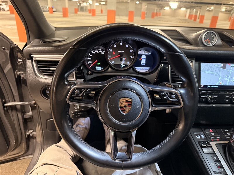 2016 Porsche Macan S - Photo 34 - Canoga Park, CA 91303