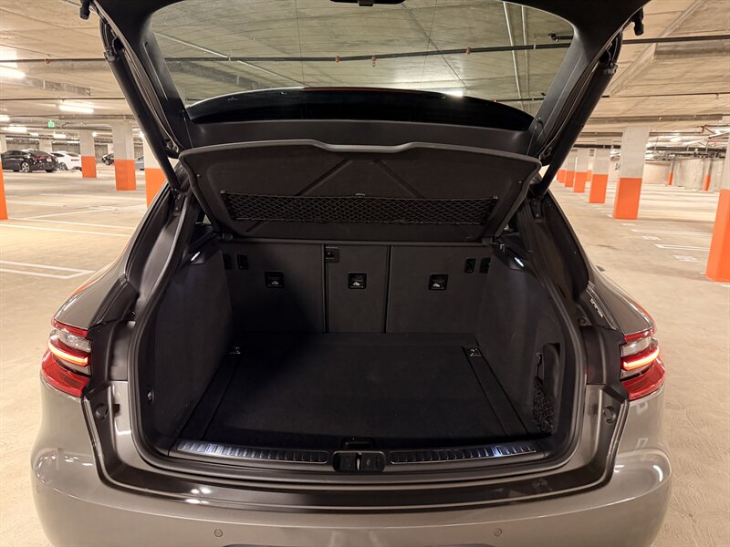 2016 Porsche Macan S - Photo 9 - Canoga Park, CA 91303