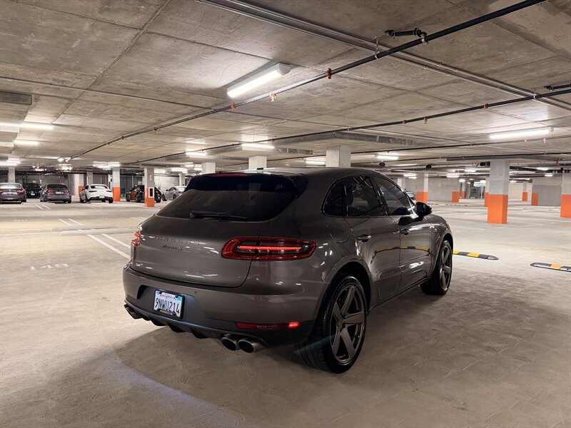 2016 Porsche Macan S - Photo 4 - Canoga Park, CA 91303