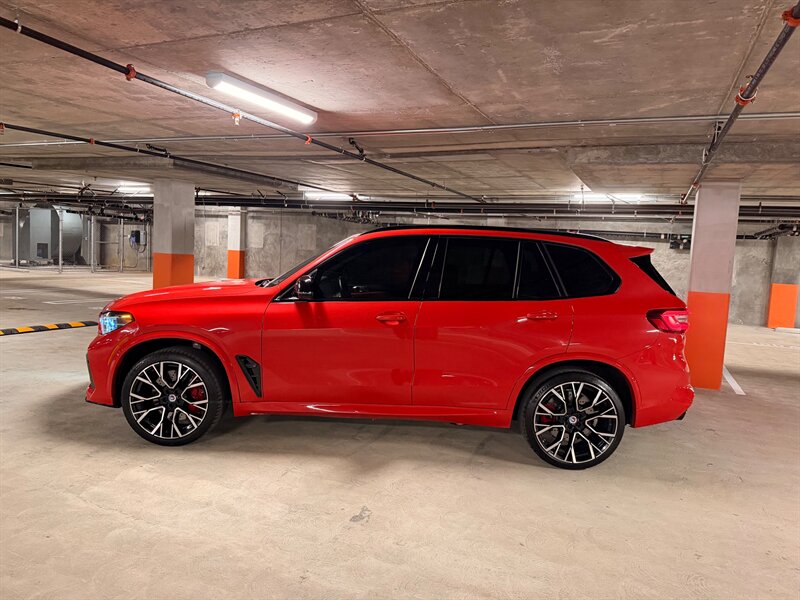 2022 BMW X5 M Competition - Photo 2 - Canoga Park, CA 91303
