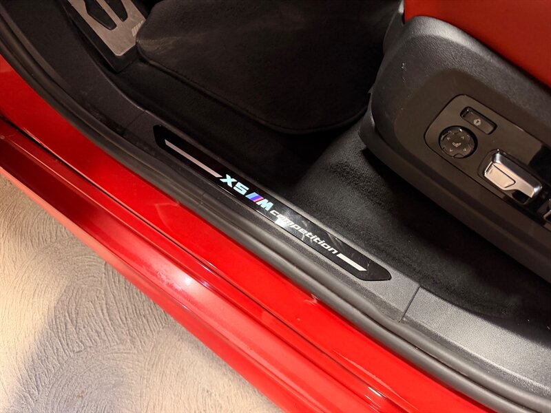 2022 BMW X5 M Competition - Photo 27 - Canoga Park, CA 91303