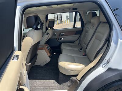2019 Land Rover Range Rover Supercharged LWB   - Photo 17 - Canoga Park, CA 91303