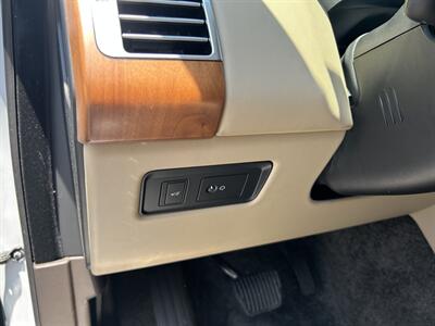 2019 Land Rover Range Rover Supercharged LWB   - Photo 27 - Canoga Park, CA 91303