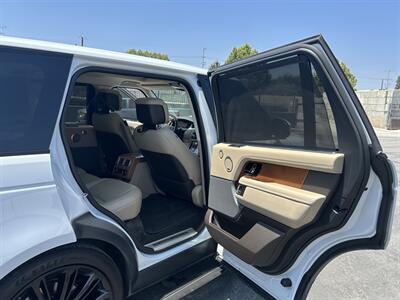 2019 Land Rover Range Rover Supercharged LWB   - Photo 18 - Canoga Park, CA 91303