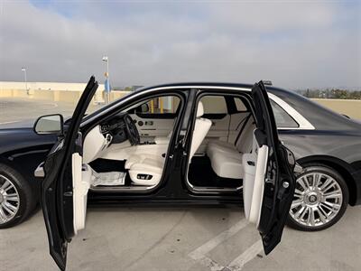 2021 Rolls-Royce Ghost   - Photo 29 - Canoga Park, CA 91303