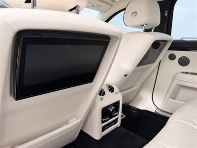 2021 Rolls-Royce Ghost   - Photo 36 - Canoga Park, CA 91303