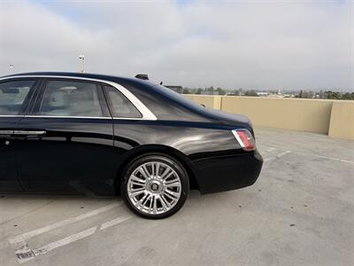 2021 Rolls-Royce Ghost   - Photo 4 - Canoga Park, CA 91303