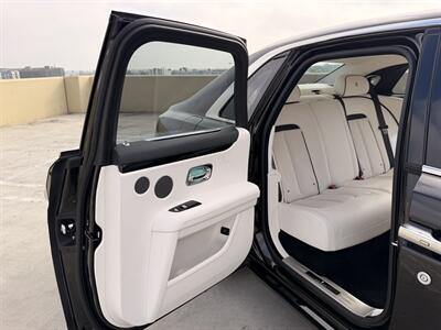 2021 Rolls-Royce Ghost   - Photo 30 - Canoga Park, CA 91303