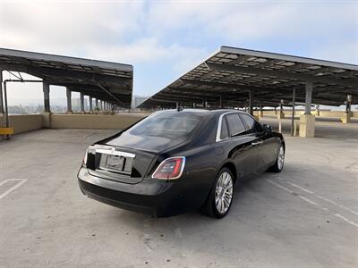 2021 Rolls-Royce Ghost   - Photo 7 - Canoga Park, CA 91303