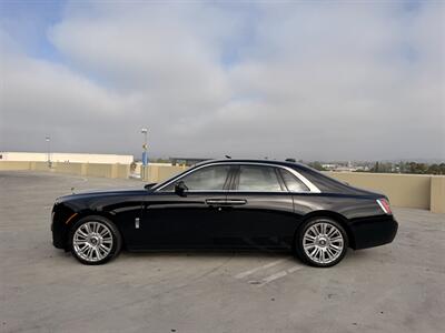 2021 Rolls-Royce Ghost   - Photo 3 - Canoga Park, CA 91303